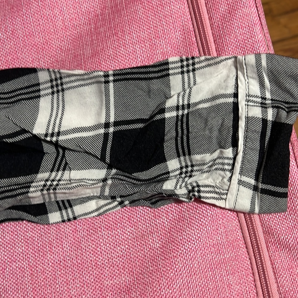 Button down shirt - Picture 2 of 3